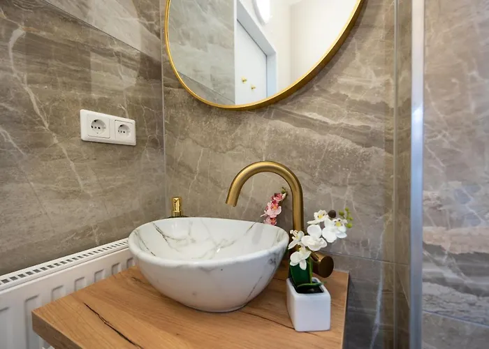 Spacious Prater L Ac L Sleeps 4 Viena
